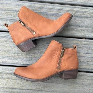 LUCKY BRAND | Basel Brown Ankle Booties